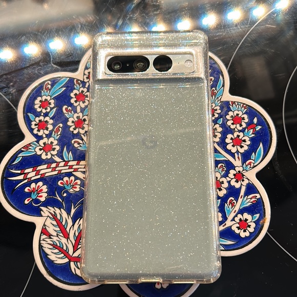 Google pixel 7 Pro Custom Casetify Impact case with bonus clear glitter case! - Picture 8 of 8